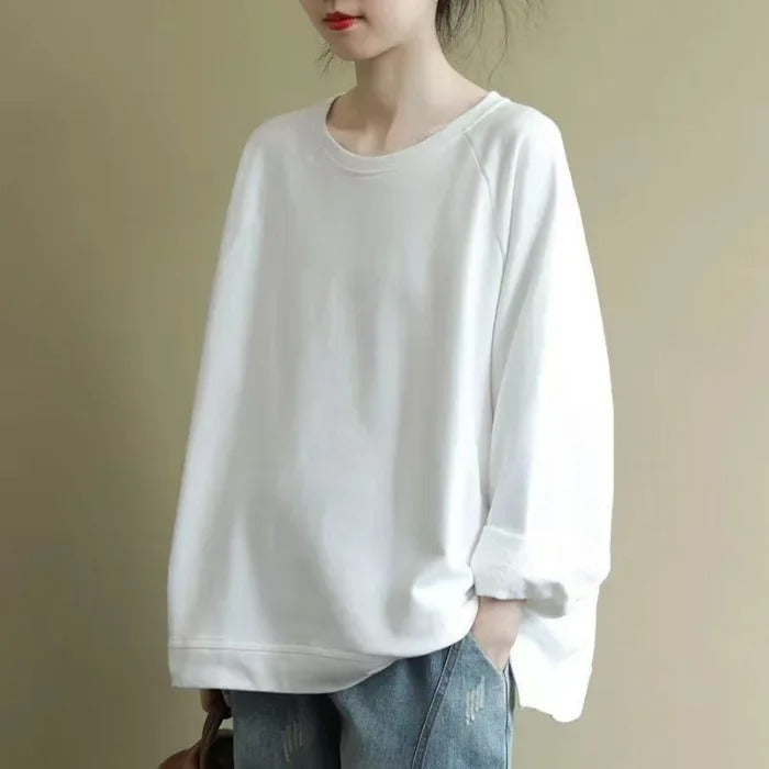 Sweter Damski | Oversize, Okrągły Dekolt oraz Długość poniżej Bioder