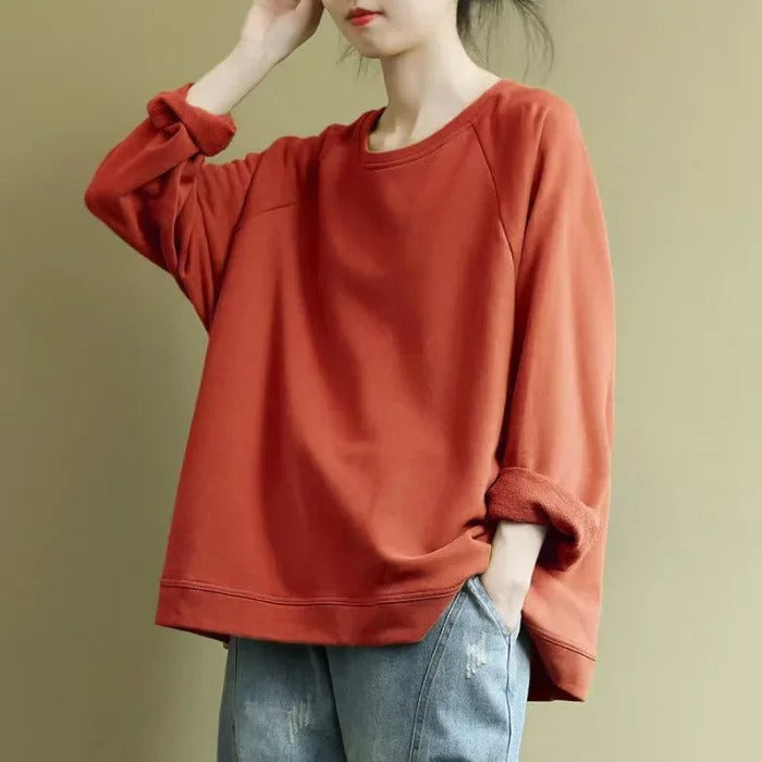 Sweter Damski | Oversize, Okrągły Dekolt oraz Długość poniżej Bioder