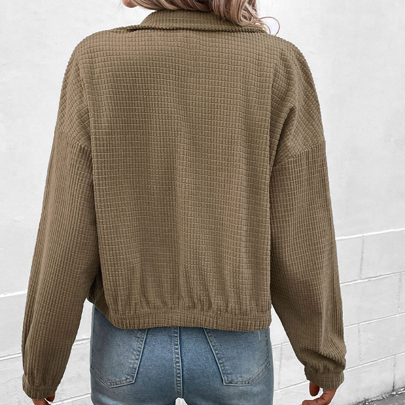 Brązowa kurtka waflowa cropped damska z zamkiem błyskawicznym i stójką