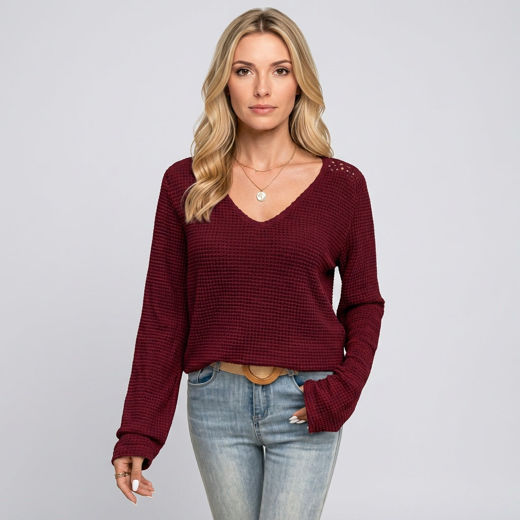Sweter Damski | Dekolt w Serek, Luźny Krój oraz Przewiewna Tkanina