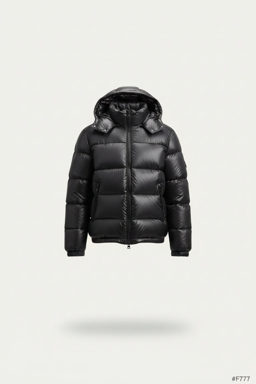 Kurtka pikowana męska z kapturem i podszewką sherpa | Odzież miejska outdoor